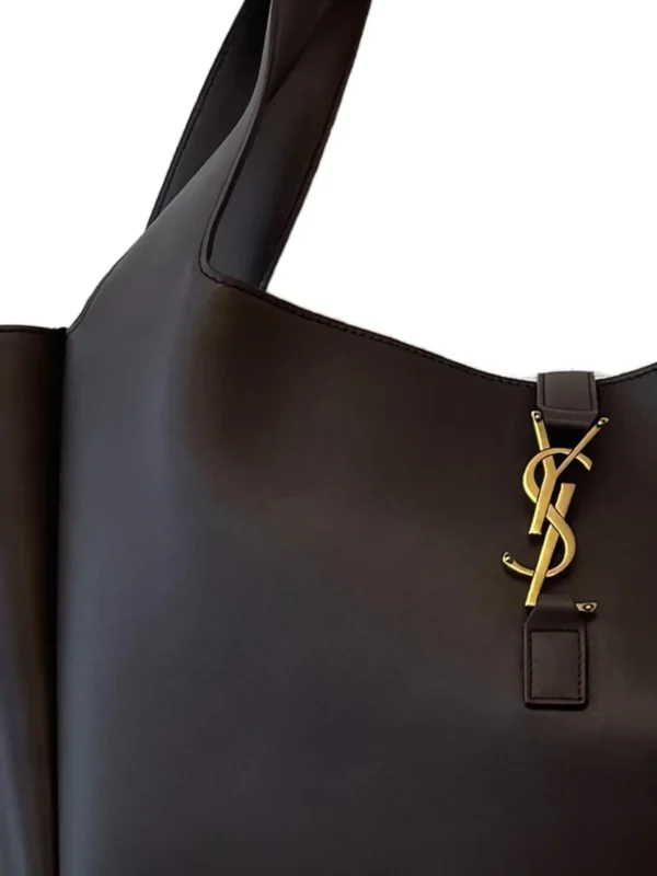 Logo-plaque leather shoulder bag - Image 2